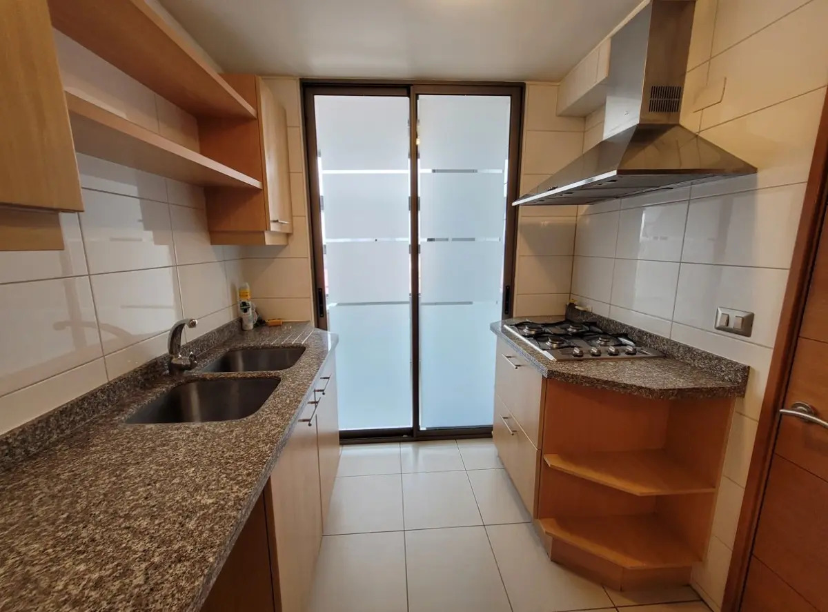 Arriendo Departamento SP 2D en suite Walk-in cl&oacute;set 2B 1E 1B Las Lilas - Providencia