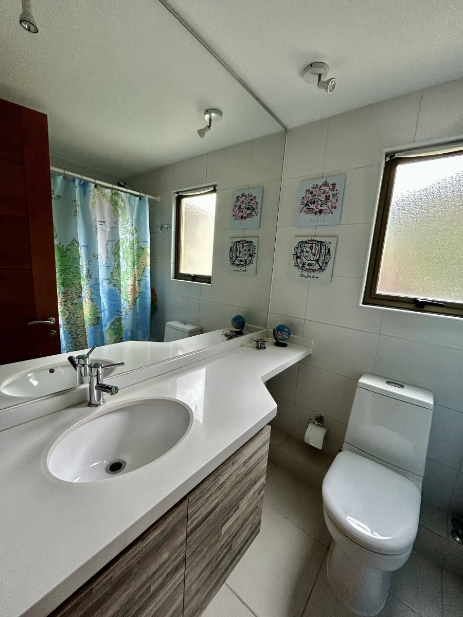 Venta Casa S 3D en suite Walk-in cl&oacute;set 3B 3E 1B Los Trapenses - Lo Barnechea