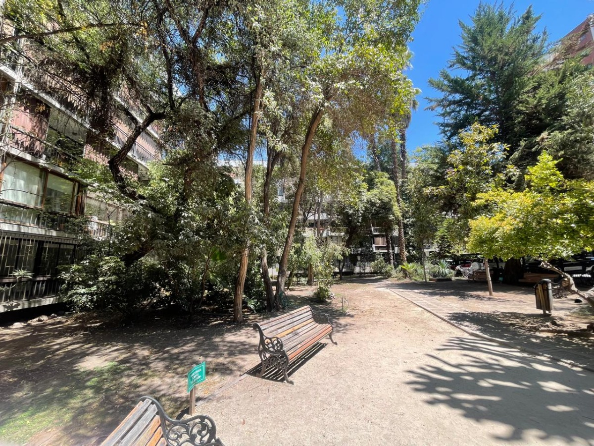 Venta Departamento O 4D en suite 3B 1E Los Leones - Providencia