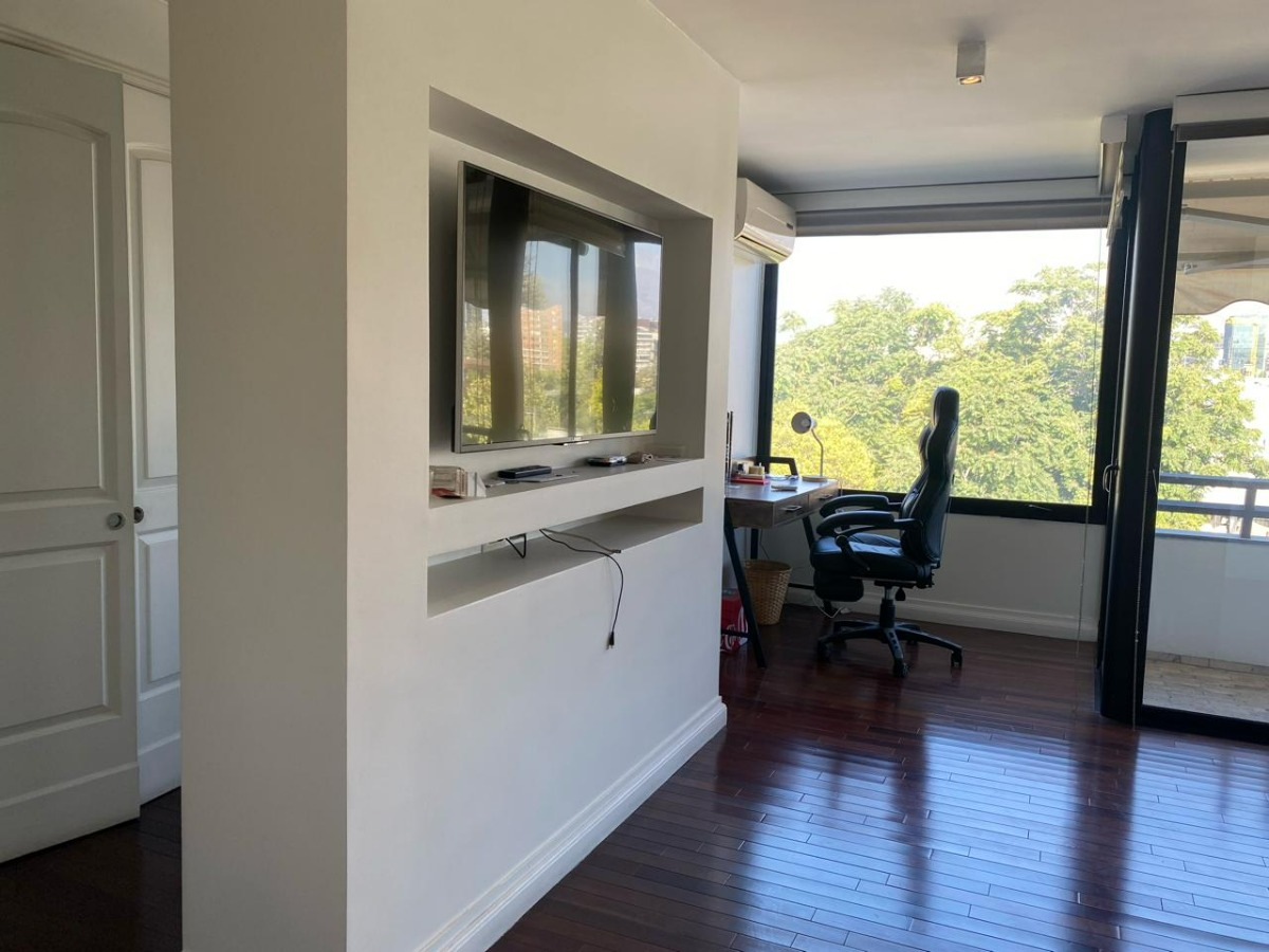 Venta Departamento NO 2D en suite Walk-in cl&oacute;set 2B 1E Parque Bicentenario - Vitacura
