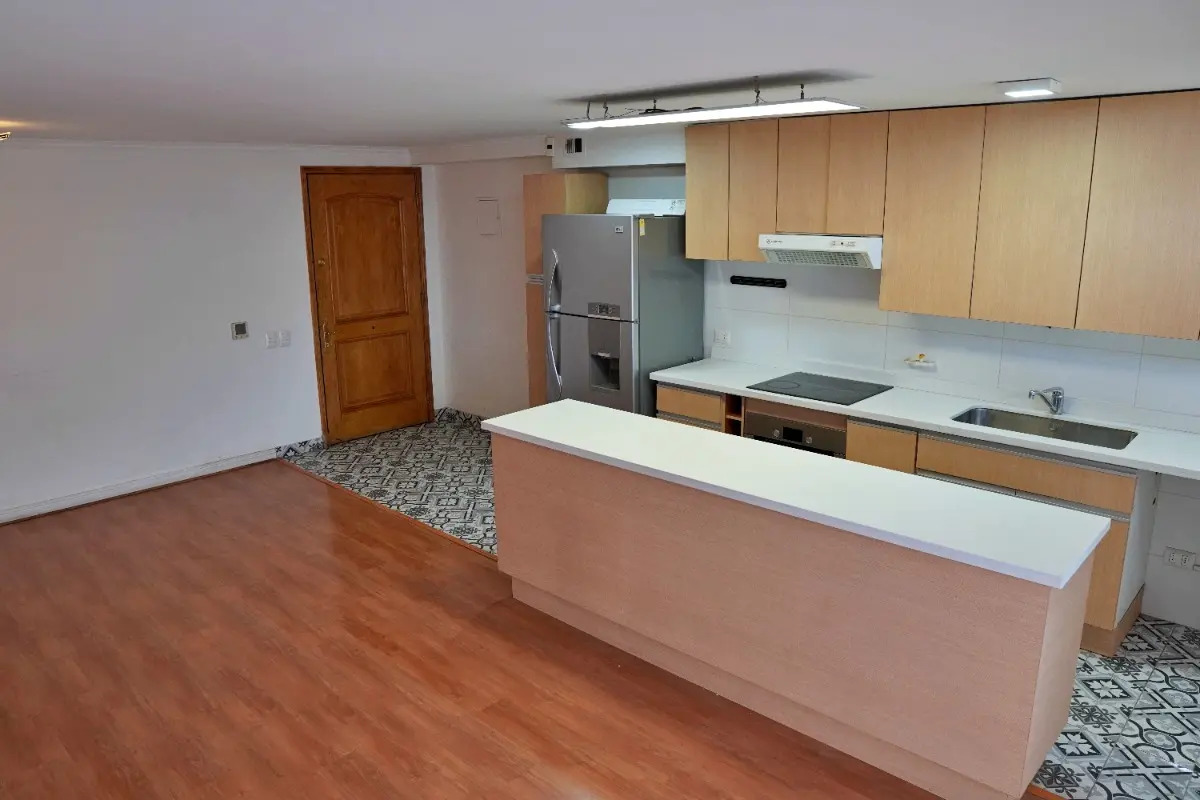 Arriendo Departamento SO 2D en suite Walk-in cl&oacute;set 2B 1E 1B Rotonda Atenas - Las Condes