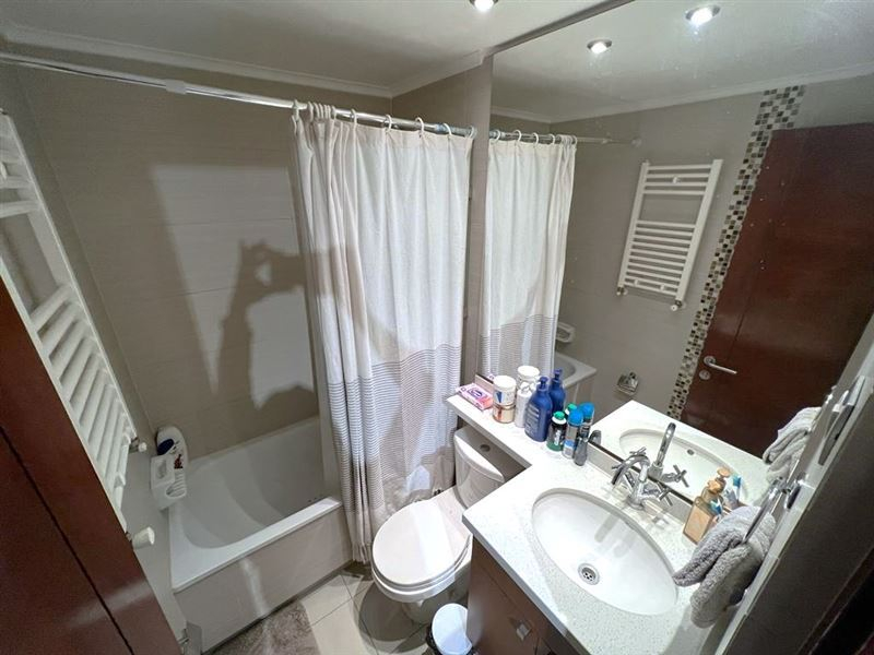 Venta INVERSION Depto Norte 2D en suite Walk-in cl&oacute;set 2B 2E 1B Alto Las Condes - Las Condes