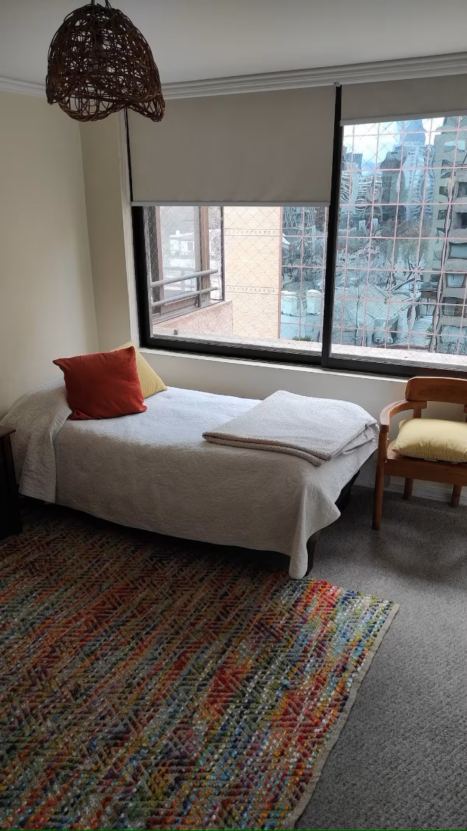 Arriendo Departamento NO 3D en suite Walk-in cl&oacute;set 2B 1E Barrio El Golf - Las Condes