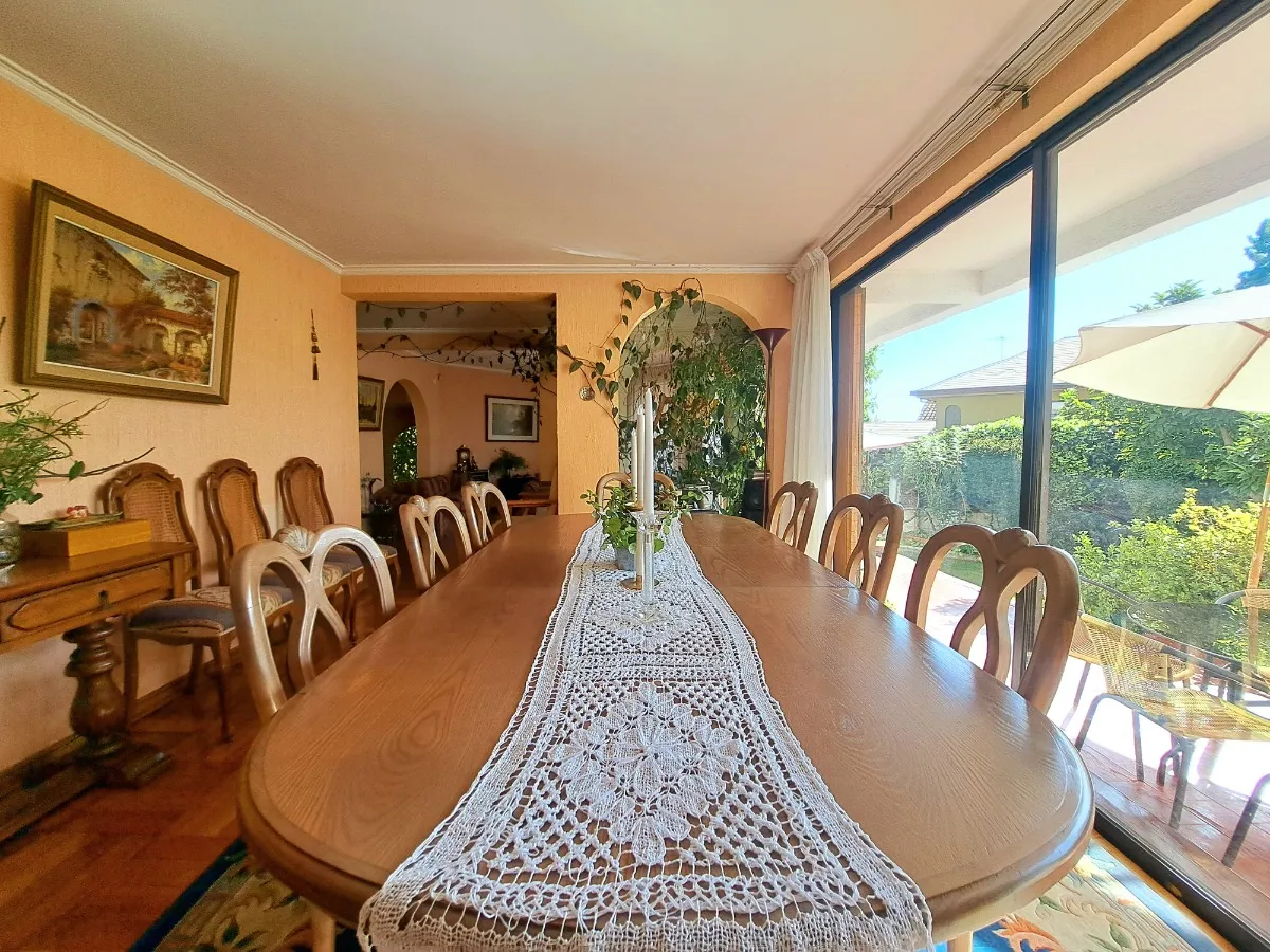 Venta Casa NO 3D WI cl&oacute;set Suite 3B 5E 1Bd Quinchamal&iacute; - Las Condes