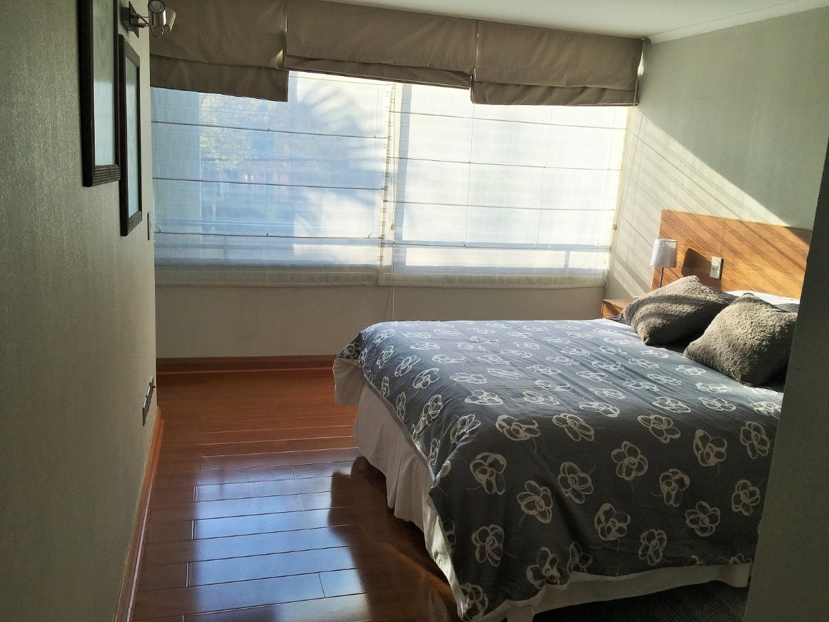 Venta Departamento 4D 3B 2E 1B Metro Escuela Militar - Las Condes