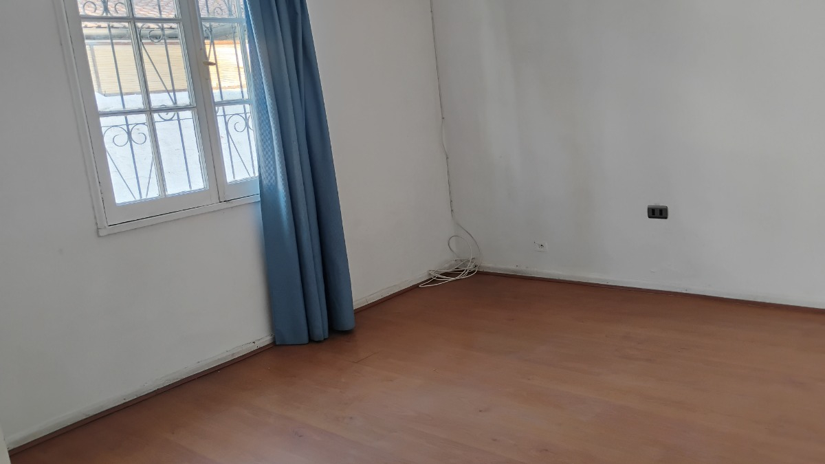 Arriendo Casa SO 6D 5B 5E 1B Troncos Viejos - La Reina