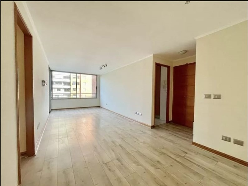 Arriendo Departamento 2D Metro Escuela Militar - Las Condes