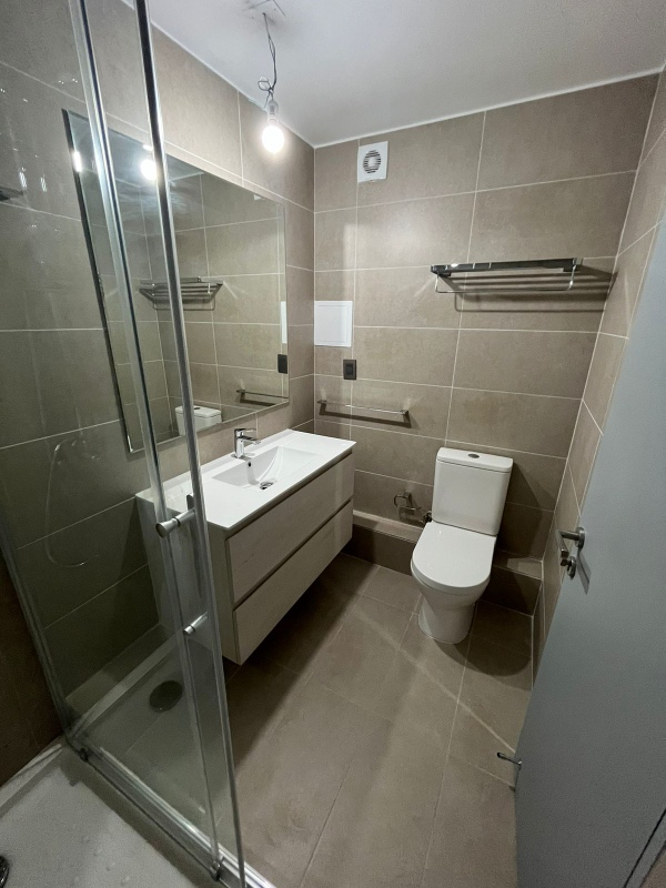 Arriendo Departamento 2D Metro Hernando de Magallanes - Las Condes