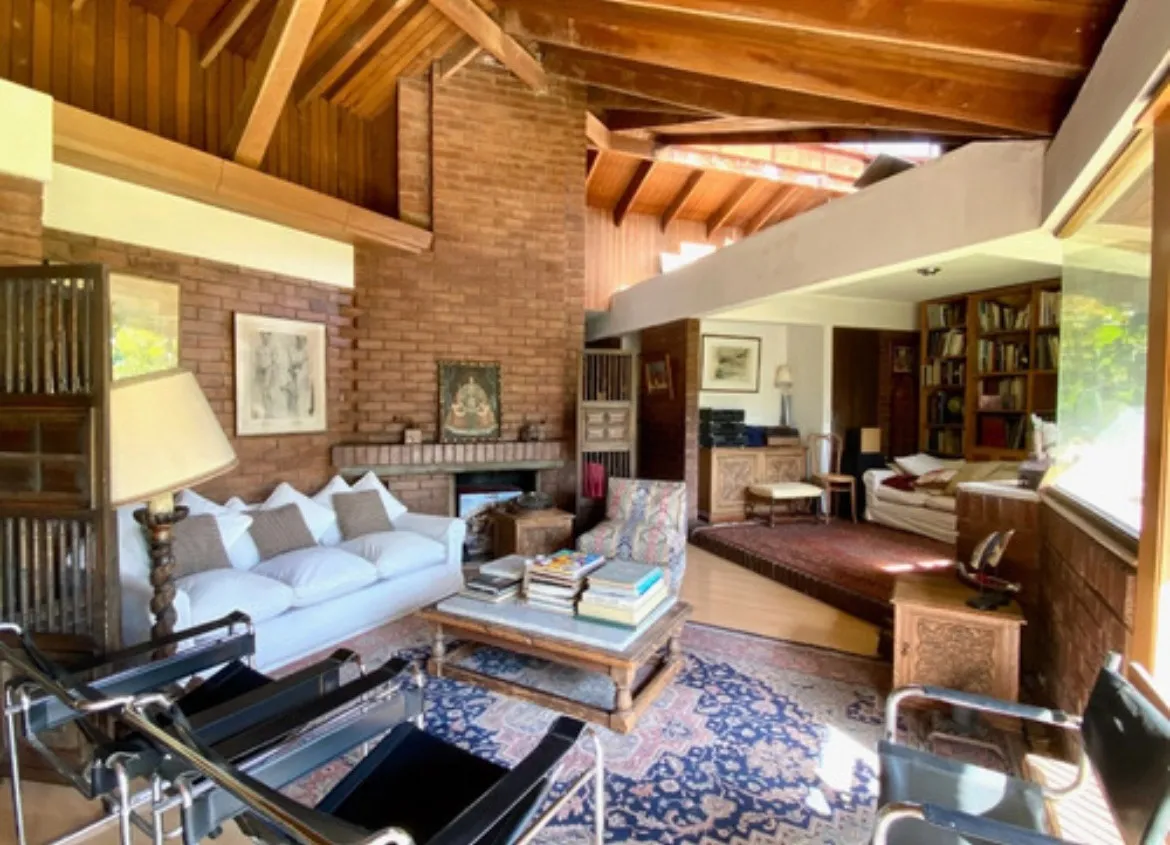 Venta Casa NO 4D 3B 2E 1Bd Estadio Croata - Vitacura