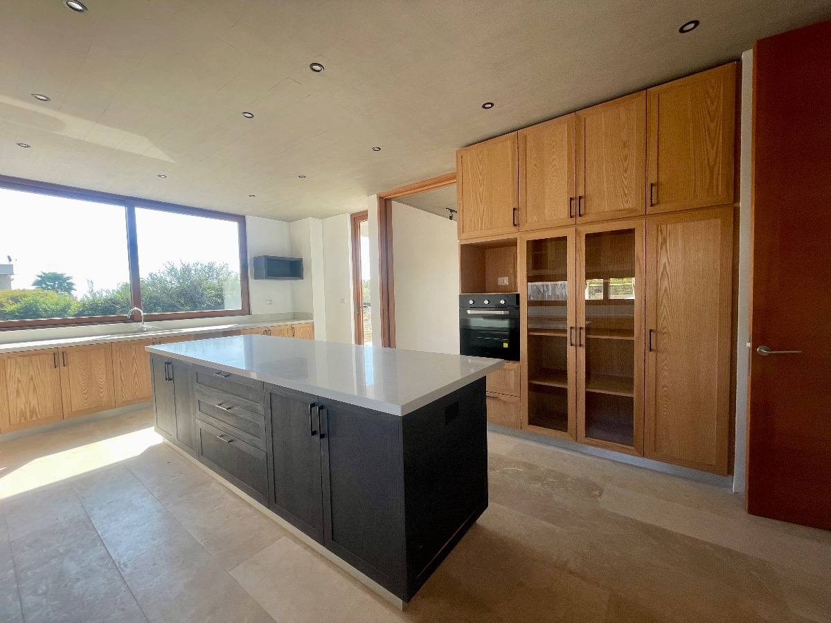 Venta Casa N 6D en suite Walk-in cl&oacute;set 5B 5E 2B Chicureo - Colina