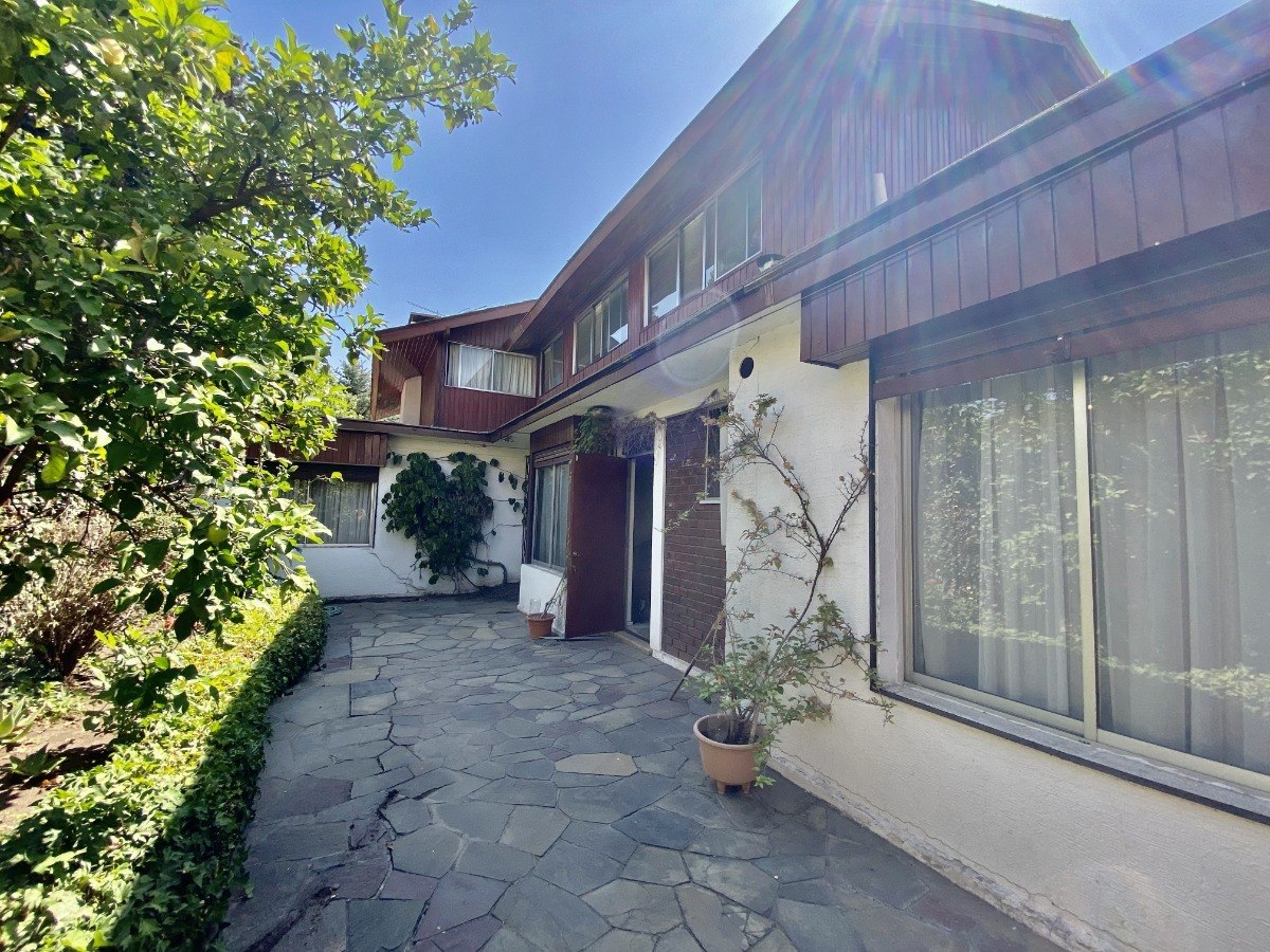 Venta Casa NOSP 5D 3B 4E 1B Parque Bicentenario - Vitacura