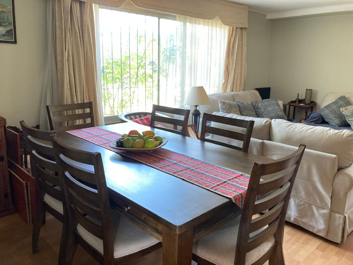 Venta Casa NO 4D en suite Walk-in cl&oacute;set 2B 3E 1B Rotonda Atenas - Las Condes