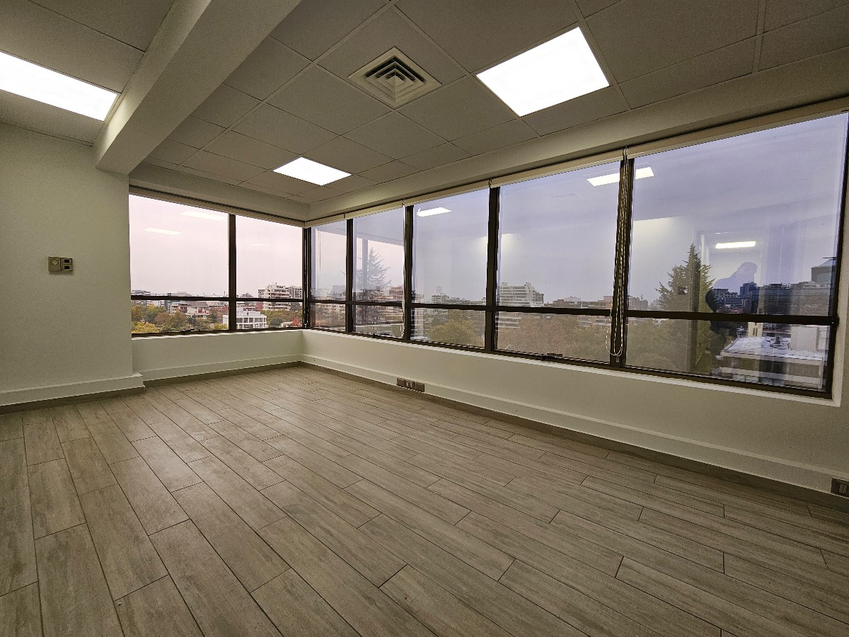 Arriendo Oficina SP 2B 1E 1B Metro Tobalaba - Mall Costanera - Providencia
