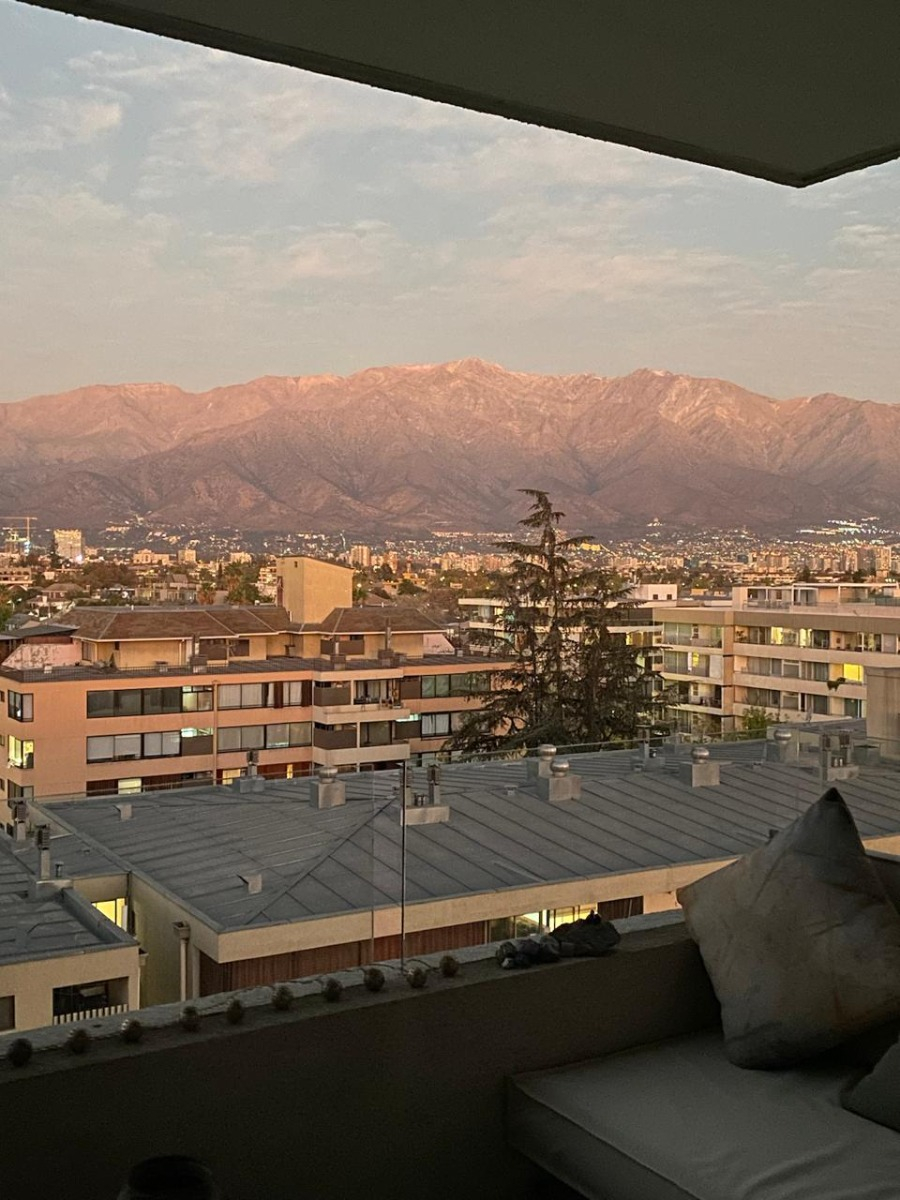 Arriendo Departamento SO 2D en suite Walk-in cl&oacute;set 2B 1E Campus Oriente - Providencia