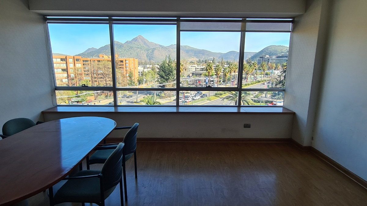 Arriendo Oficina N 1B 1E 1B La Dehesa - Lo Barnechea