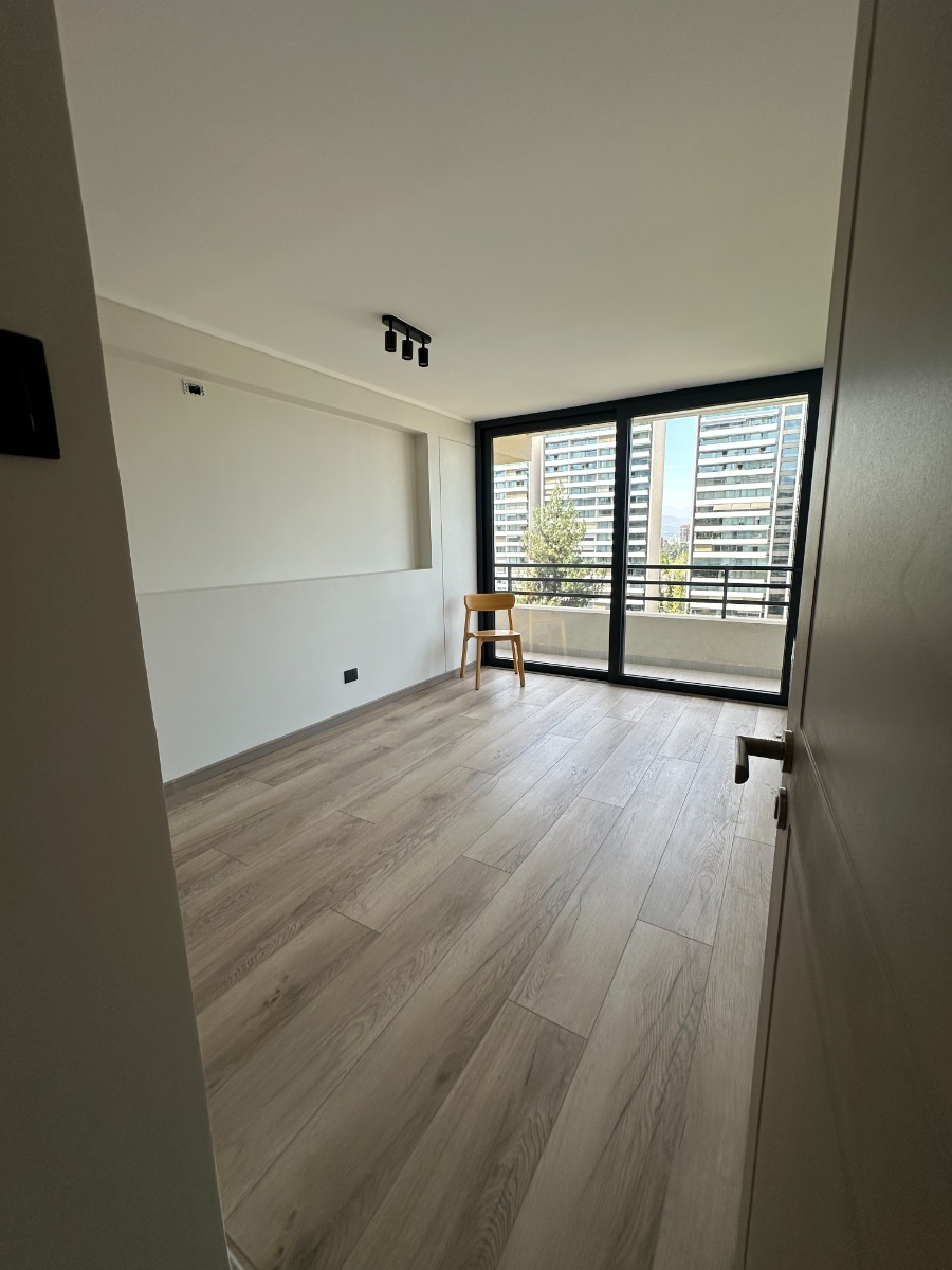 Venta Departamento SO 3D 3B 2E 1B Barrio El Golf - Las Condes