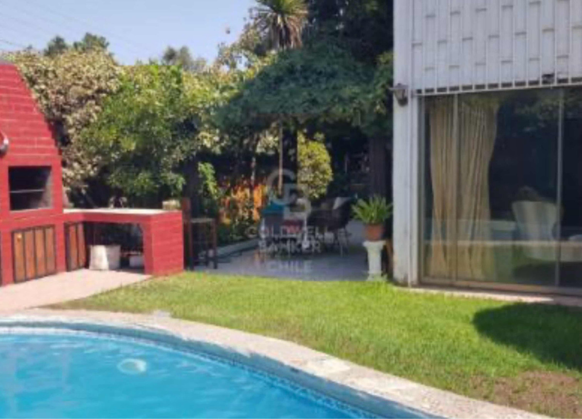 Arriendo Casa 3D 4B 2E 1B Alto Las Condes - Las Condes