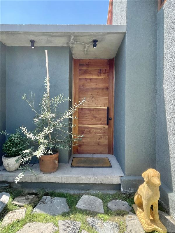 Venta Casa Sur-Oriente 2D 2B 1E Juan XXIII - Vitacura