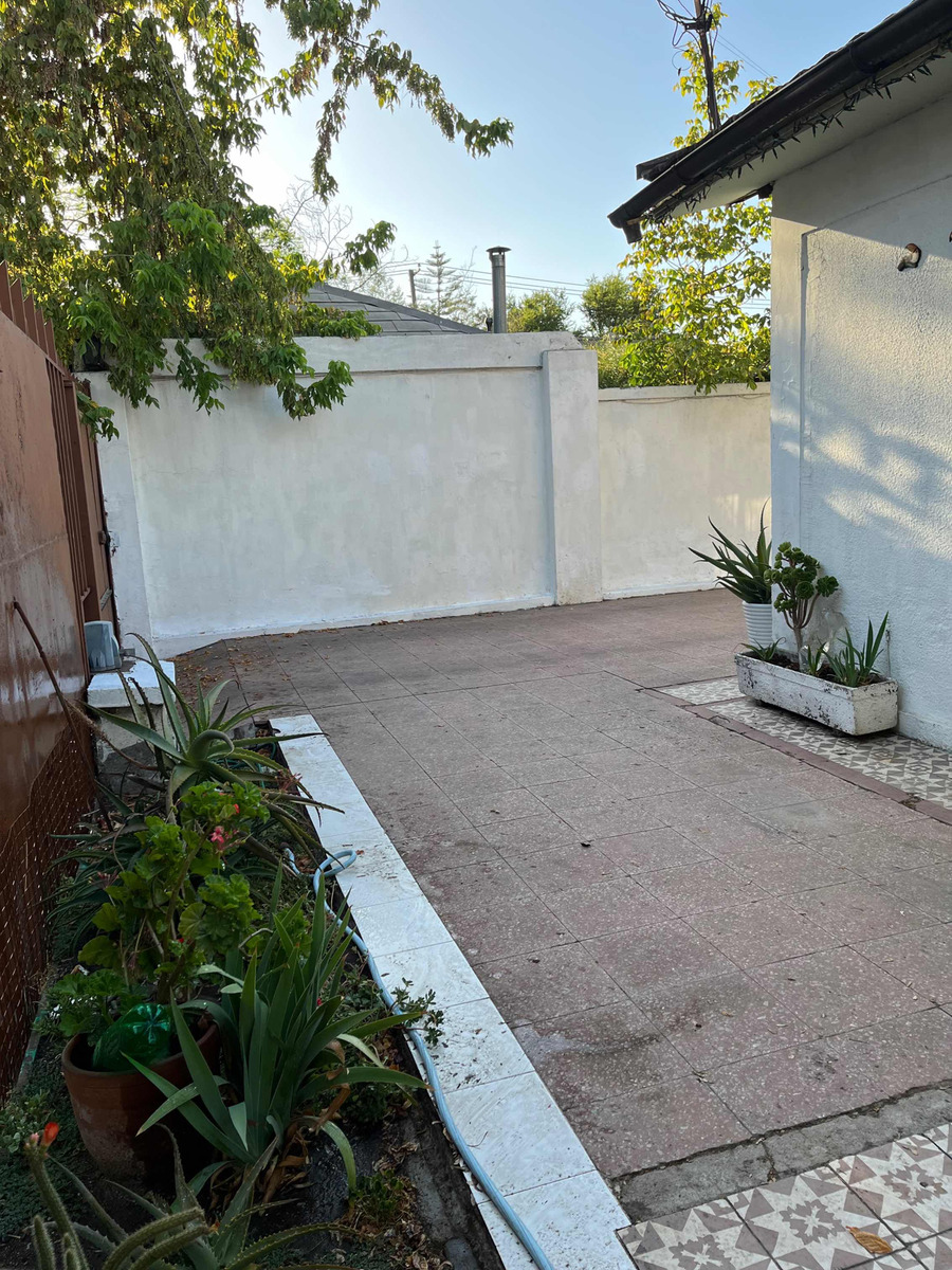 Arriendo Casa 5D Carlos Ossand&oacute;n - La Reina