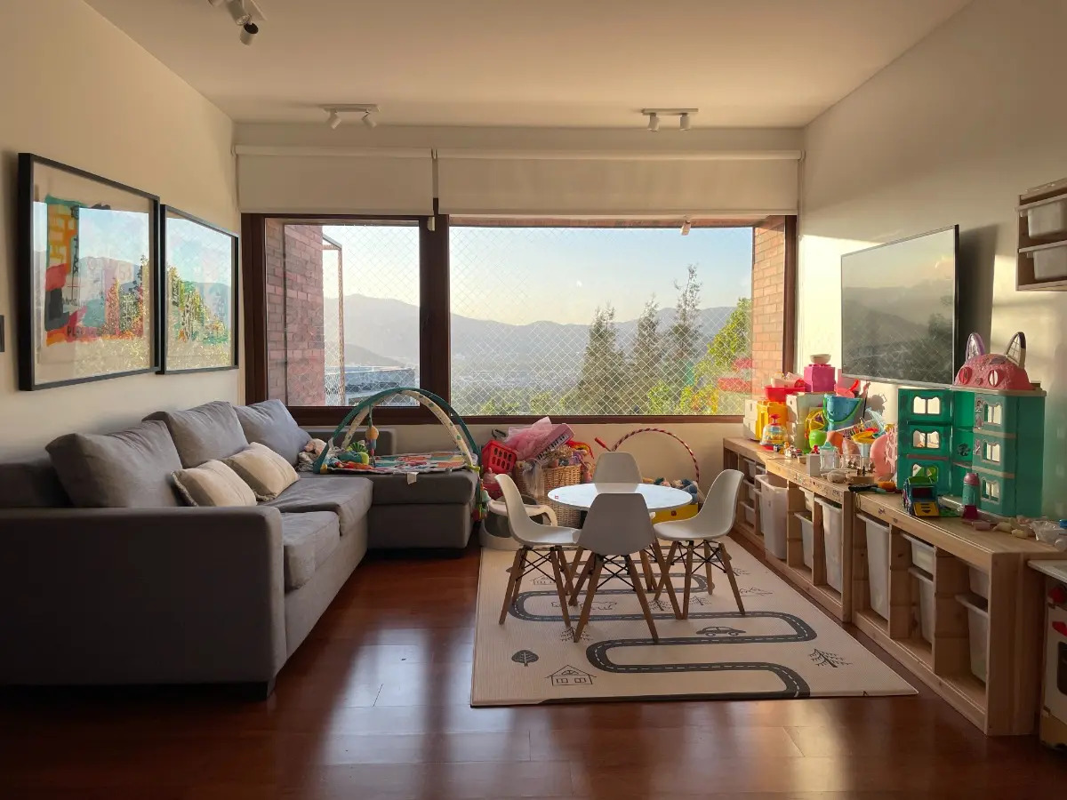 Arriendo Casa NP 4D Walk-in cl&oacute;set 4B 3E 1B San Carlos de Apoquindo - Las Condes