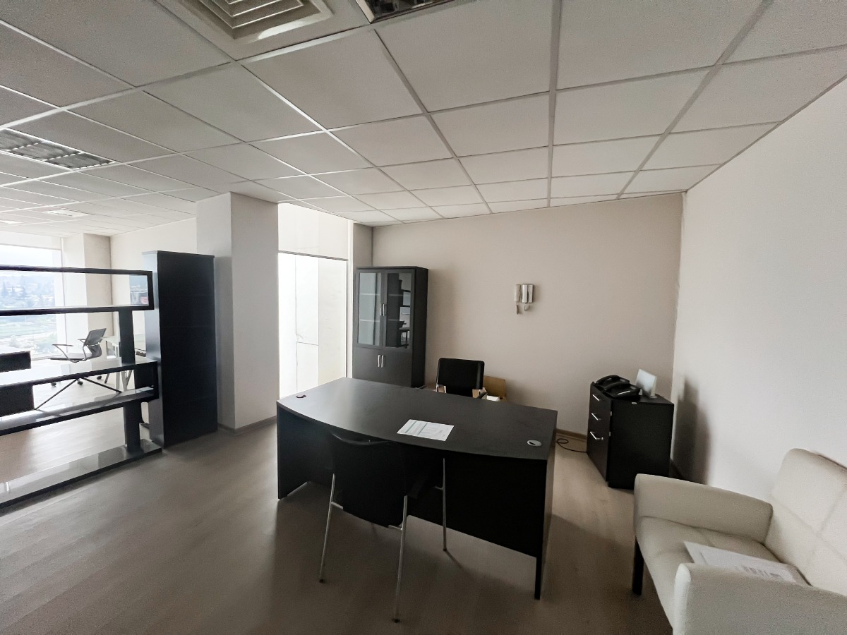 Venta Oficina Norte 2B 2E 1B Puente Nuevo - Lo Barnechea