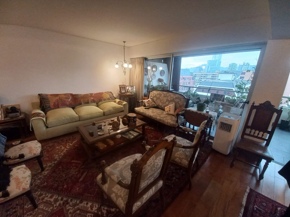 Venta Departamento NO 3D en suite Walk-in cl&oacute;set 3B 2E 1B Las Lilas - Providencia