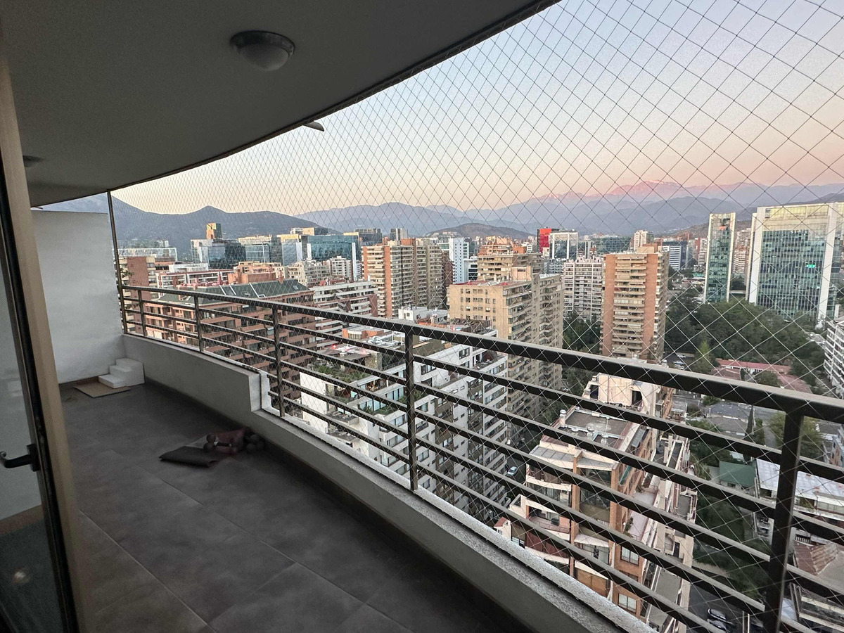 Arriendo Departamento 2D 2B 1E 1B Metro Escuela Militar - Las Condes