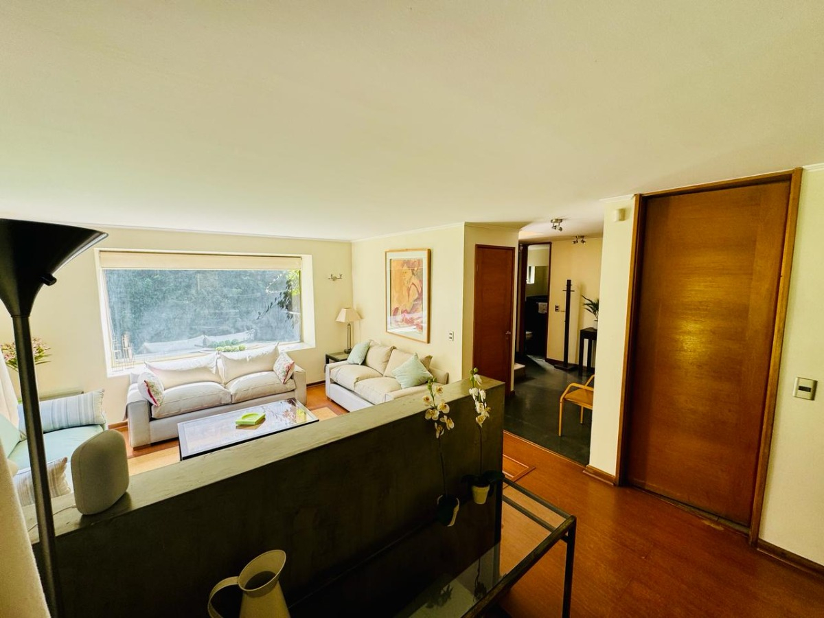 Venta Casa NP 5D en suite Walk-in cl&oacute;set 4B 3E 1B Los Trapenses - Lo Barnechea