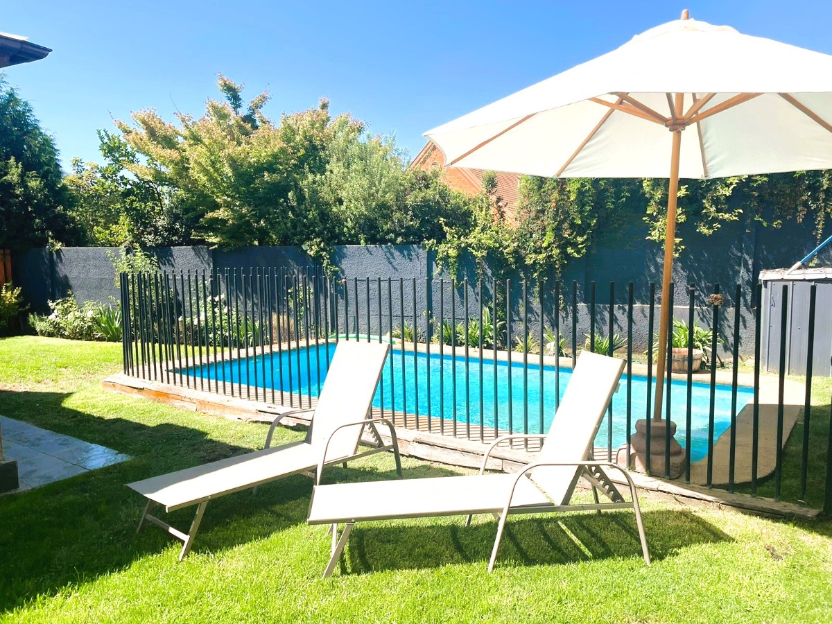 Venta Casa 4D Valle Escondido - Lo Barnechea