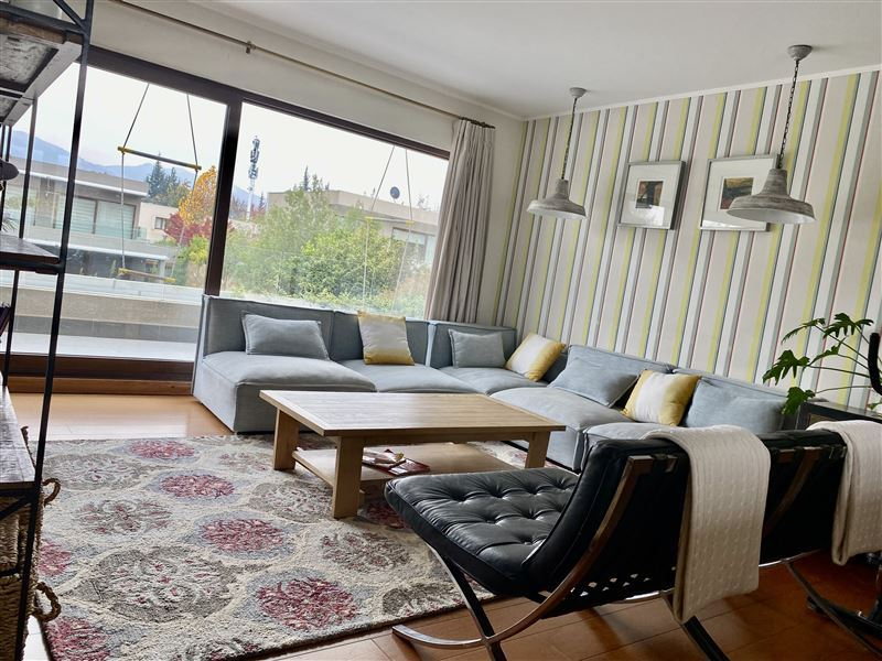 Venta Casa Poniente 4D en suite Walk-in cl&oacute;set 4B La Dehesa - Lo Barnechea